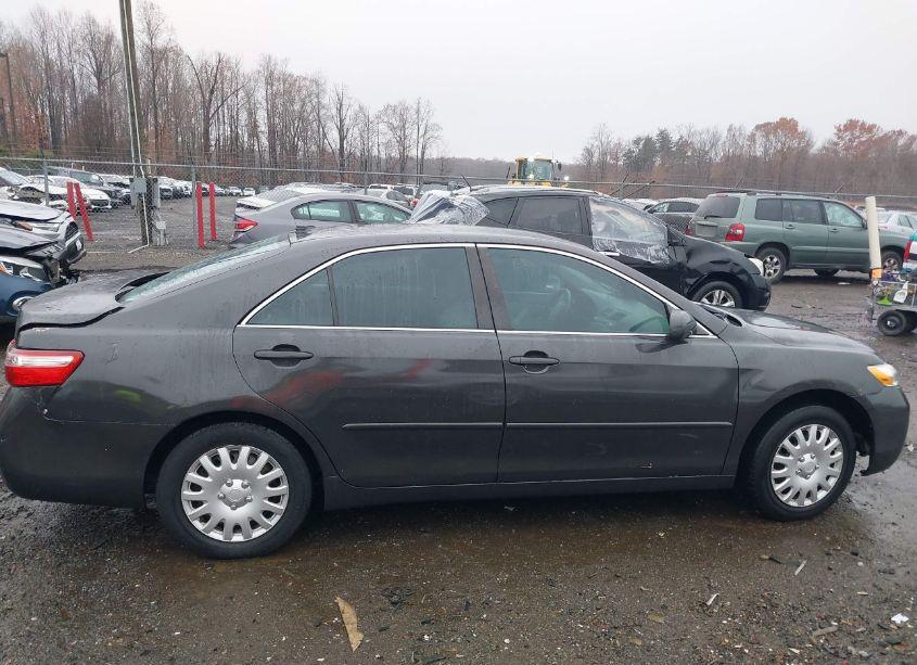 Photo 13 of 2009 Toyota Camry LE (VIN 4T4BE46K49R066228)