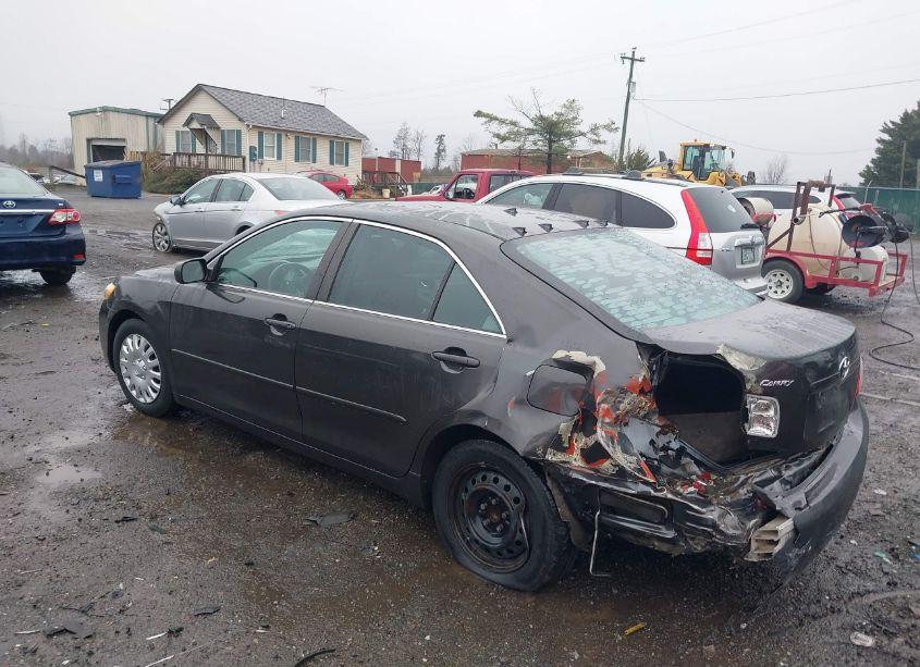 Photo 3 of 2009 Toyota Camry LE (VIN 4T4BE46K49R066228)