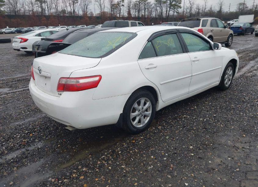Photo 4 of 2009 Toyota Camry SE/LE/XLE (VIN 4T4BE46K49R079805)