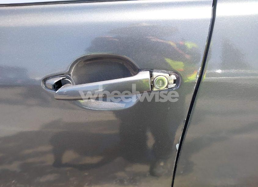 Photo 18 of 2009 Toyota Camry LE (VIN 4T4BE46K49R094191)