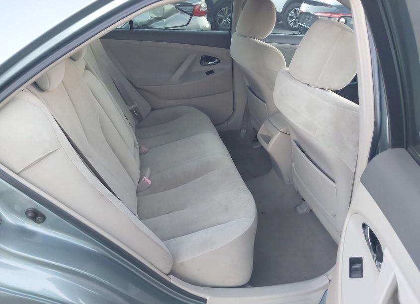 Photo 8 of 2009 Toyota Camry LE (VIN 4T4BE46K49R098922)