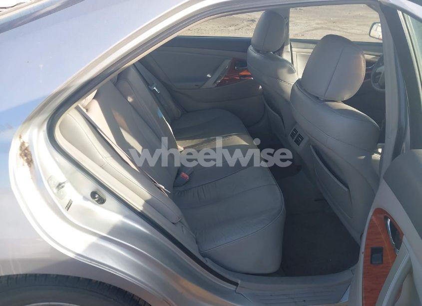 Photo 8 of 2009 Toyota Camry XLE (VIN 4T4BE46K49R124015)