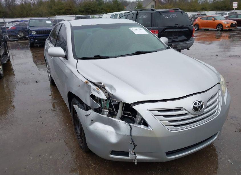 2007 Toyota Camry CE (VIN 4T4BE46K57R009730) main photo