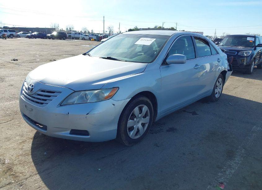 Photo 2 of 2008 Toyota Camry LE (VIN 4T4BE46K58R027288)