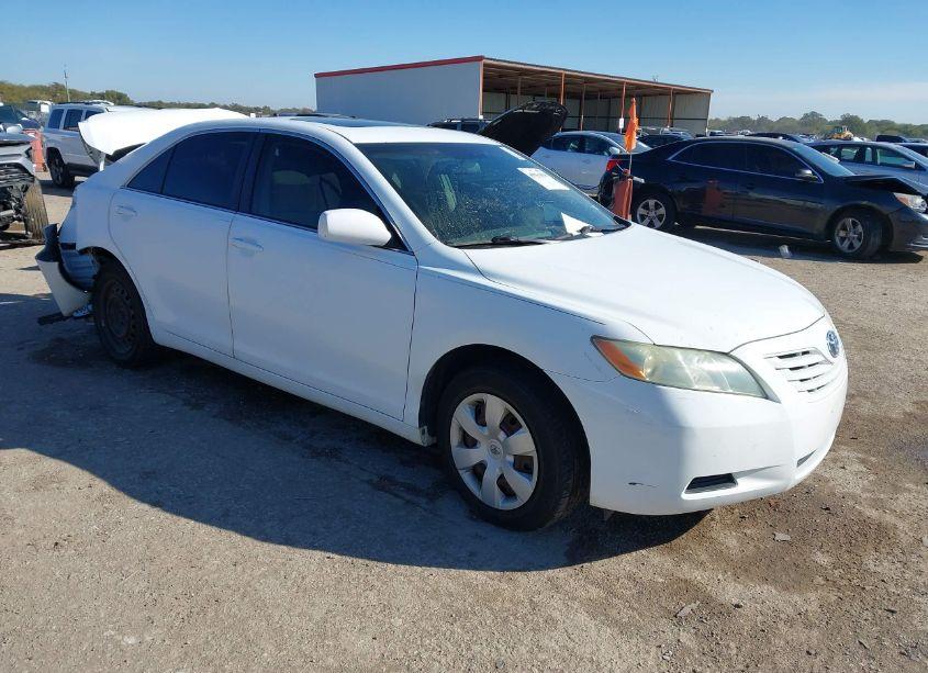 2008 Toyota Camry LE (VIN 4T4BE46K58R028067) main photo