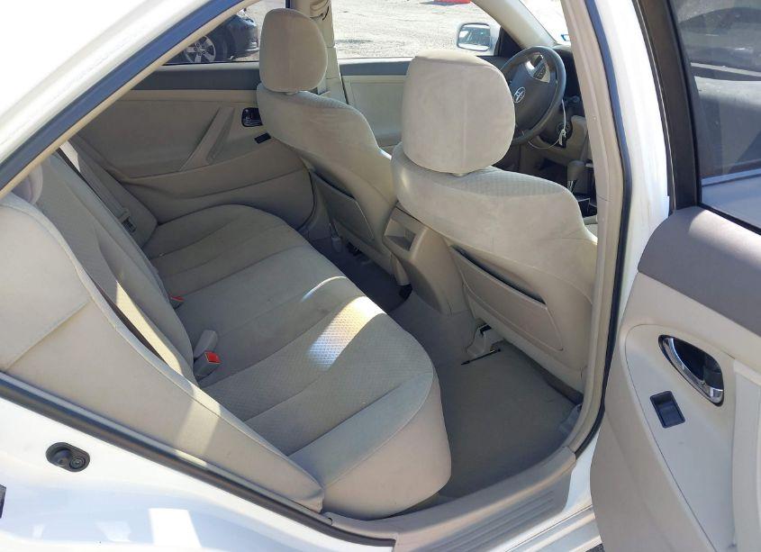 Photo 8 of 2008 Toyota Camry LE (VIN 4T4BE46K58R028067)