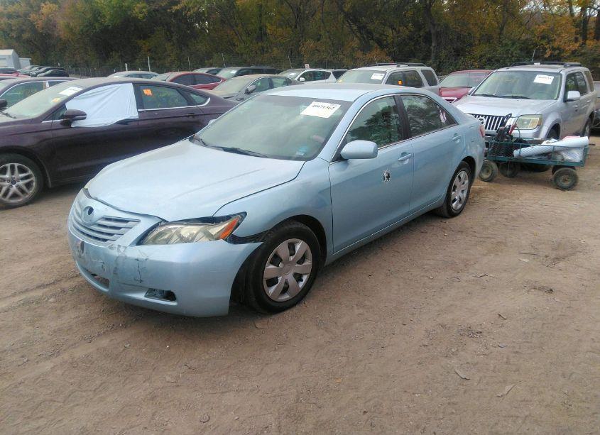 Photo 2 of 2009 Toyota Camry LE (VIN 4T4BE46K59R063127)