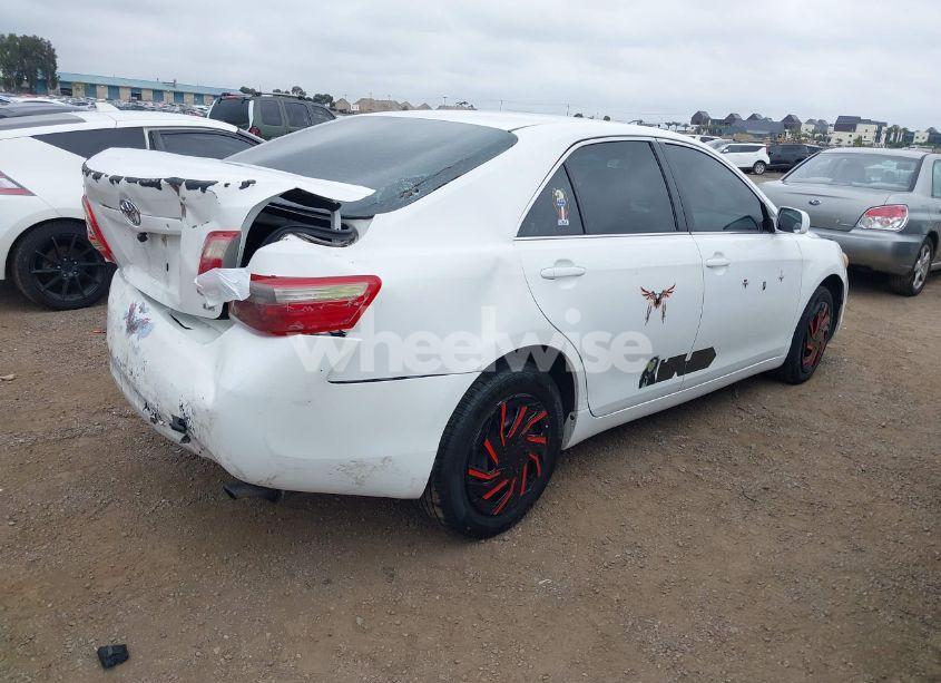 Photo 4 of 2009 Toyota Camry LE (VIN 4T4BE46K59R063502)