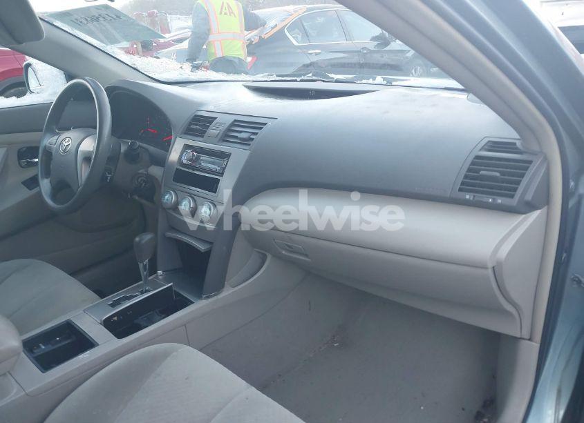 Photo 5 of 2009 Toyota Camry LE (VIN 4T4BE46K59R090084)