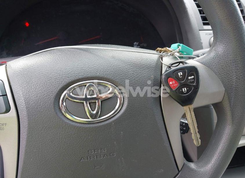Photo 11 of 2009 Toyota Camry LE (VIN 4T4BE46K59R103917)