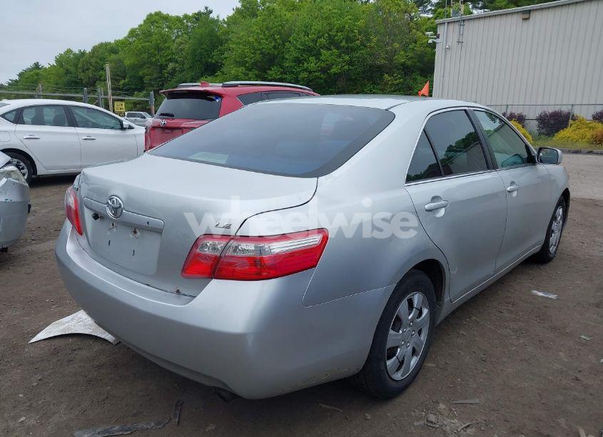 Photo 4 of 2009 Toyota Camry LE (VIN 4T4BE46K59R112844)