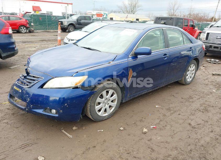 Photo 2 of 2009 Toyota Camry XLE (VIN 4T4BE46K59R116019)