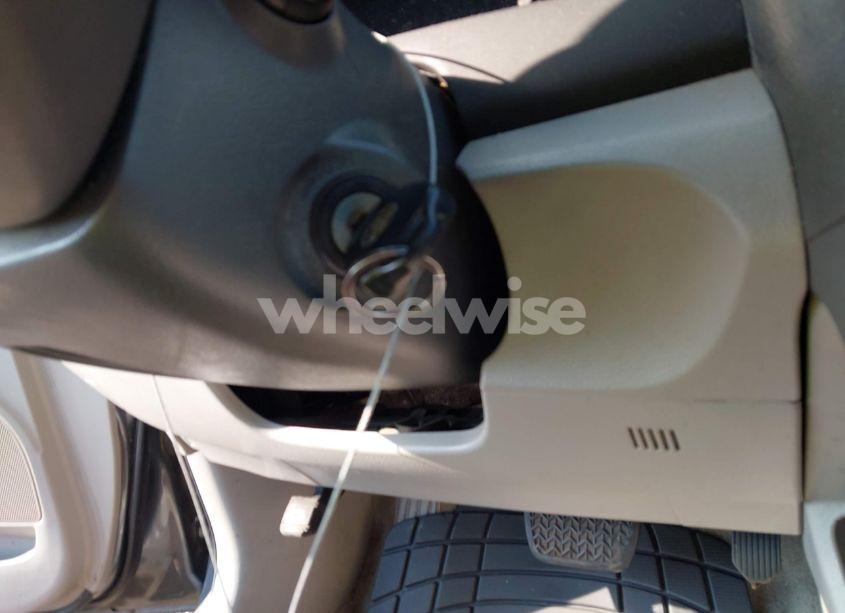 Photo 11 of 2009 Toyota Camry LE (VIN 4T4BE46K69R054470)