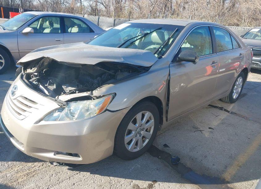 Photo 2 of 2009 Toyota Camry XLE (VIN 4T4BE46K69R063539)