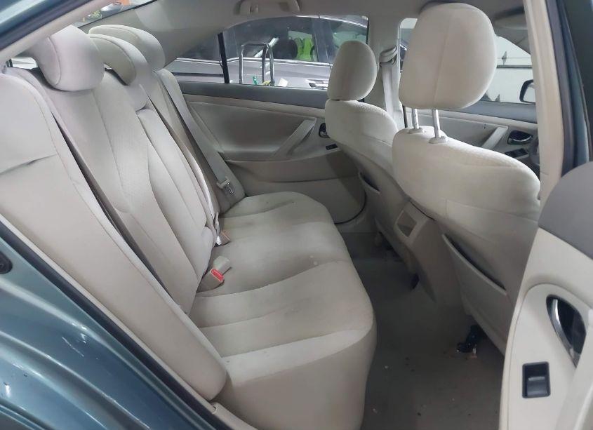 Photo 8 of 2009 Toyota Camry LE (VIN 4T4BE46K69R072192)