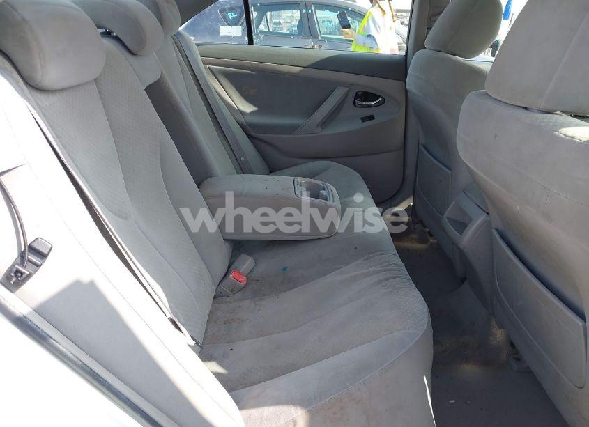 Photo 8 of 2009 Toyota Camry LE (VIN 4T4BE46K69R109211)