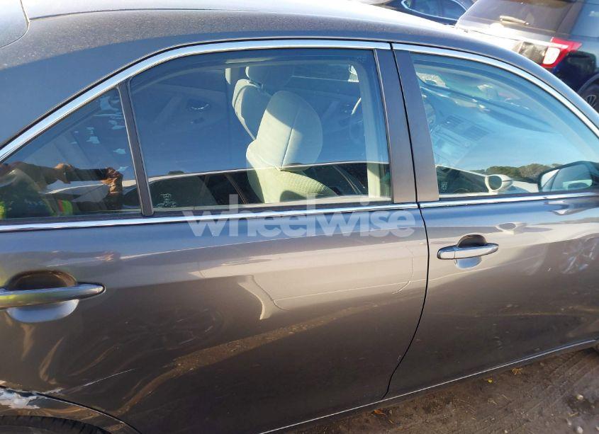 Photo 14 of 2007 Toyota Camry LE (VIN 4T4BE46K77R011186)