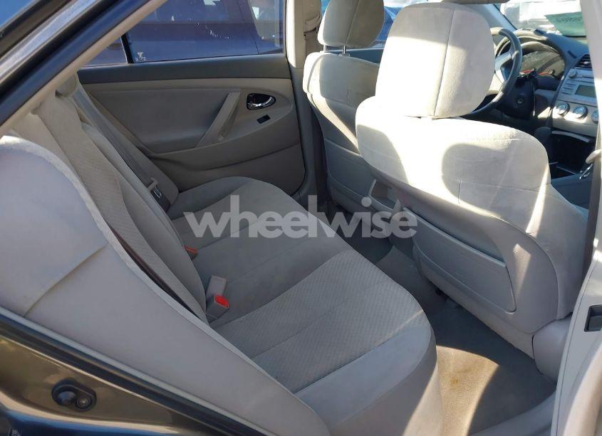 Photo 8 of 2007 Toyota Camry LE (VIN 4T4BE46K77R011186)