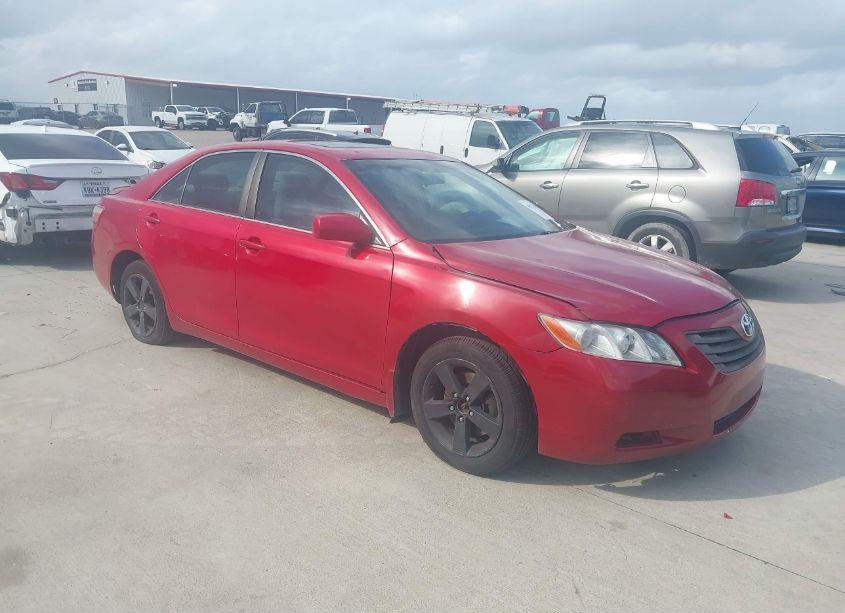 2008 Toyota Camry LE (VIN 4T4BE46K78R019077) main photo