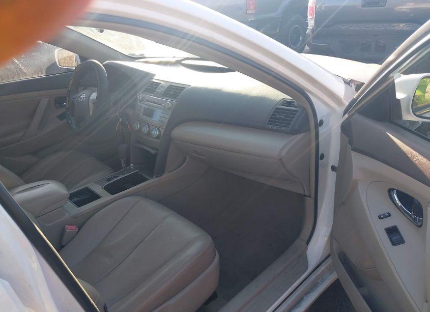 Photo 5 of 2008 Toyota Camry LE (VIN 4T4BE46K78R044531)