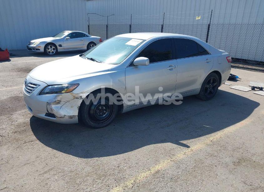 Photo 2 of 2009 Toyota Camry LE (VIN 4T4BE46K79R049178)