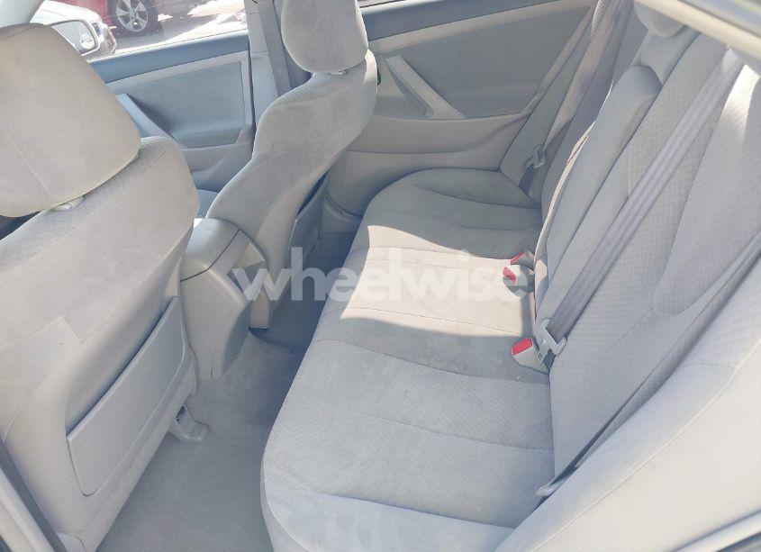 Photo 8 of 2009 Toyota Camry LE (VIN 4T4BE46K79R049178)