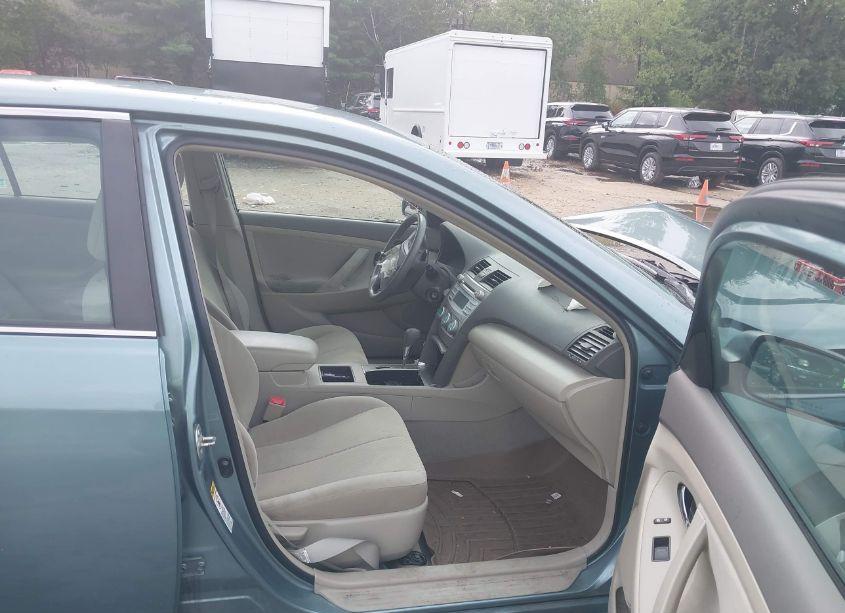 Photo 5 of 2009 Toyota Camry LE (VIN 4T4BE46K79R060374)