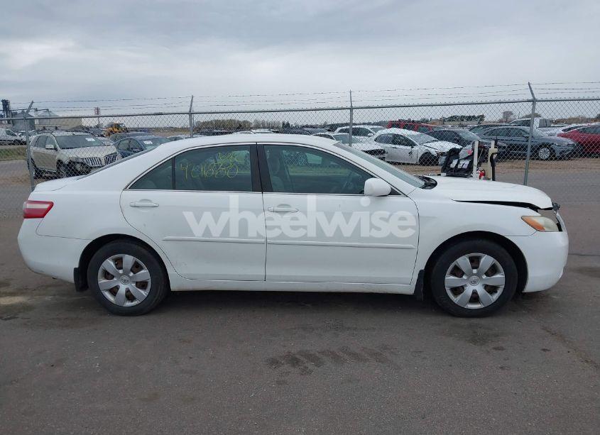 Photo 12 of 2009 Toyota Camry LE (VIN 4T4BE46K79R073464)