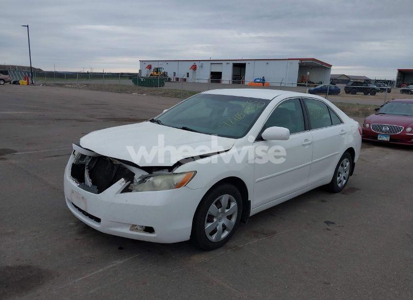 Photo 2 of 2009 Toyota Camry LE (VIN 4T4BE46K79R073464)