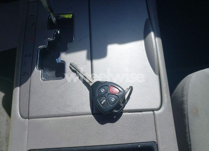 Photo 11 of 2009 Toyota Camry LE (VIN 4T4BE46K79R087073)