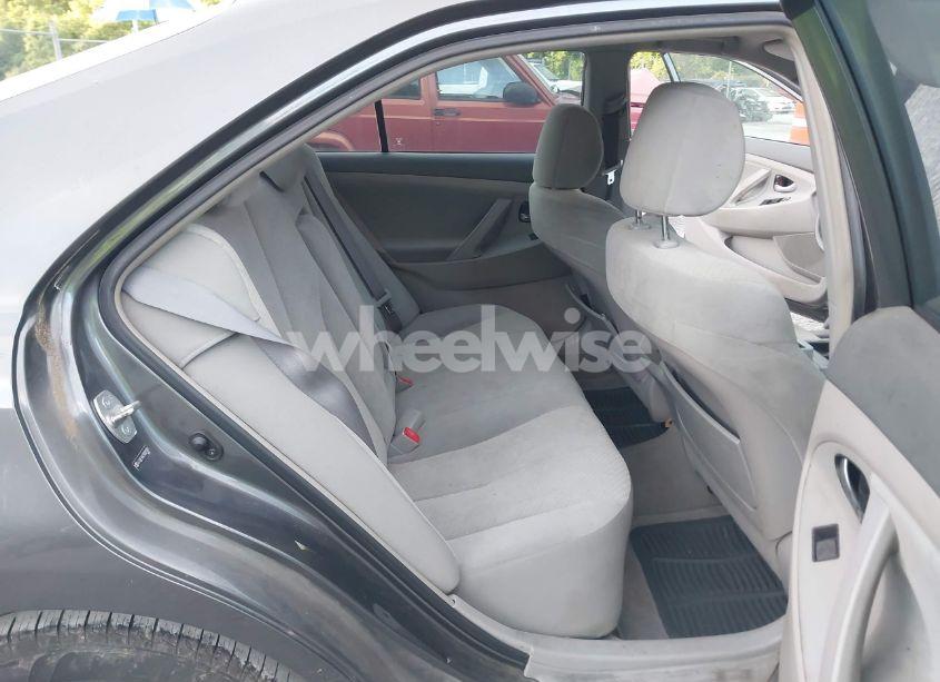 Photo 8 of 2009 Toyota Camry LE (VIN 4T4BE46K79R091981)