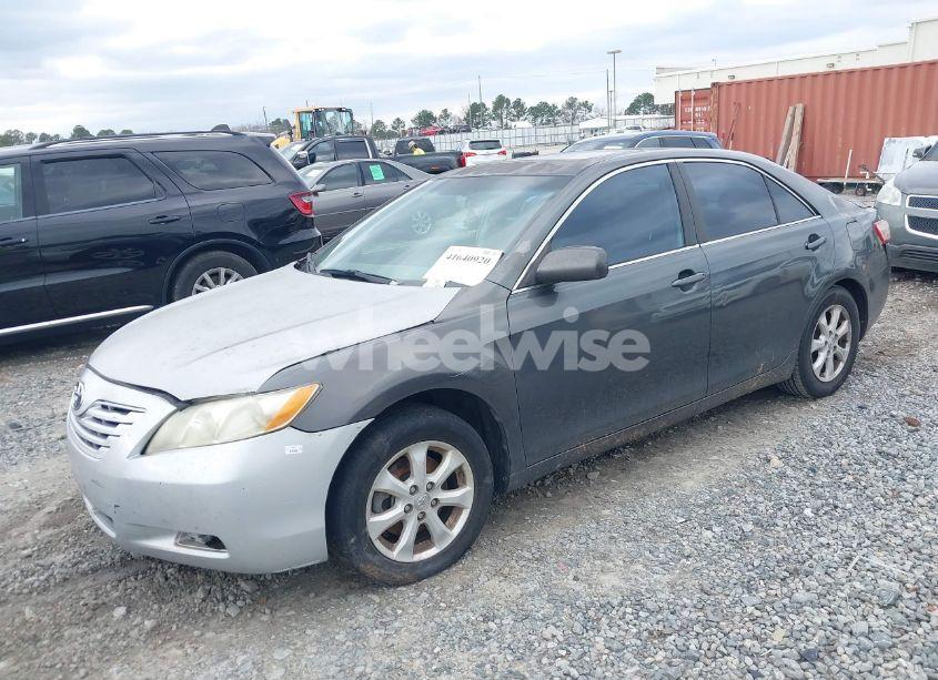 Photo 2 of 2009 Toyota Camry LE (VIN 4T4BE46K79R109086)