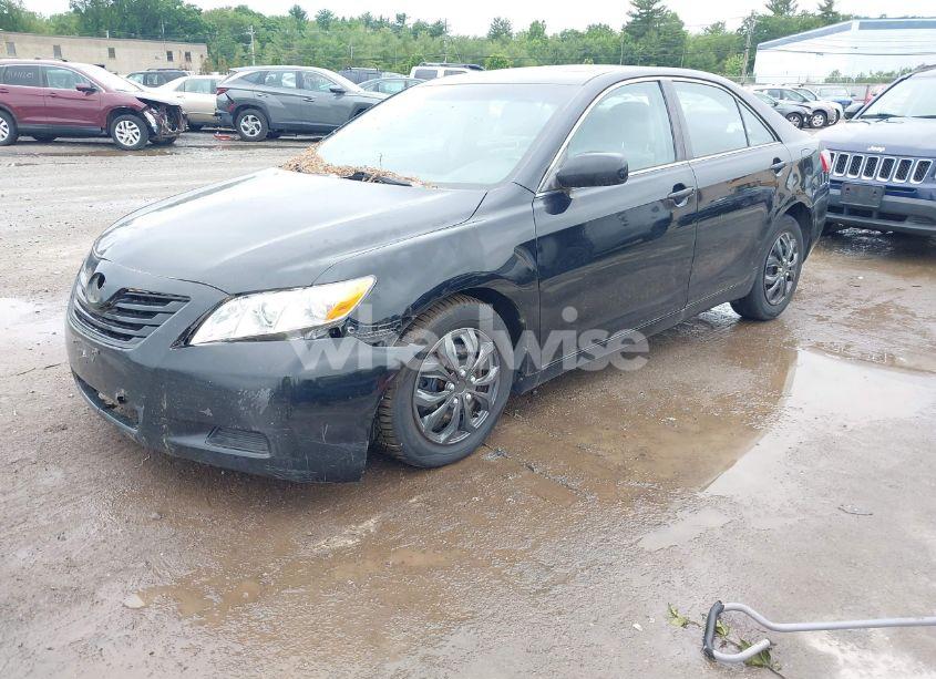 Photo 2 of 2009 Toyota Camry LE (VIN 4T4BE46K79R111677)