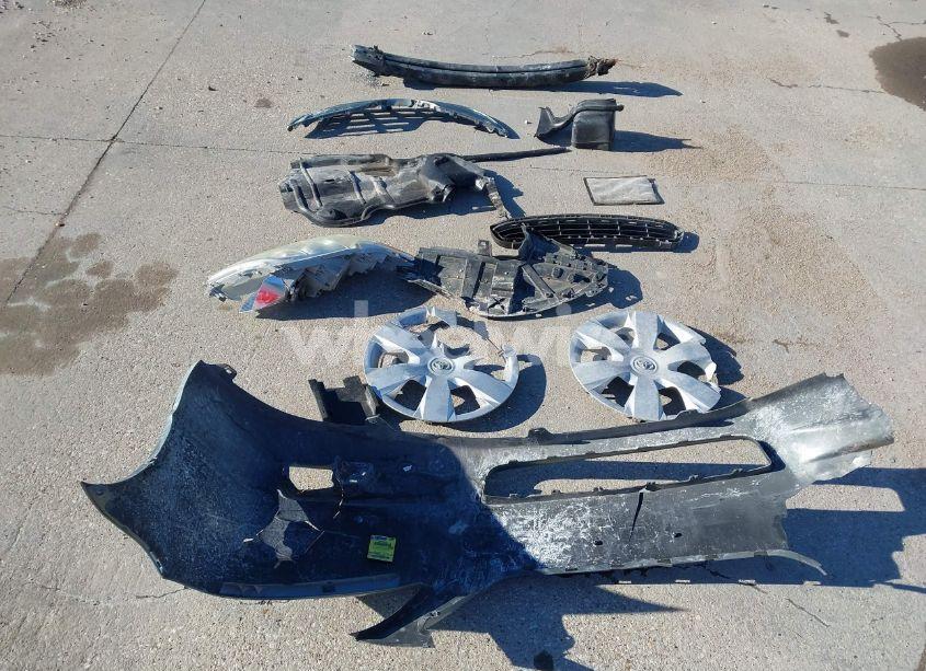 Photo 12 of 2009 Toyota Camry LE (VIN 4T4BE46K79R118712)