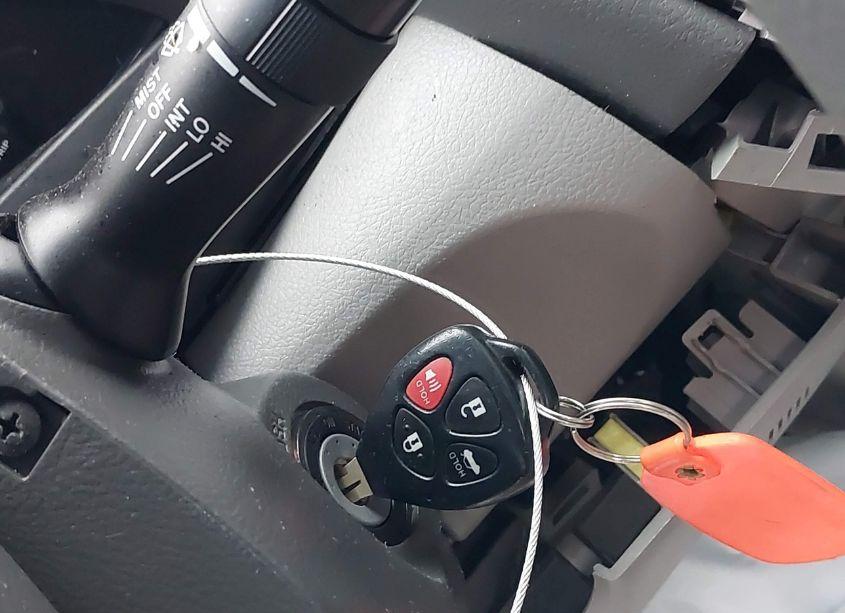 Photo 11 of 2009 Toyota Camry LE (VIN 4T4BE46K79R122775)