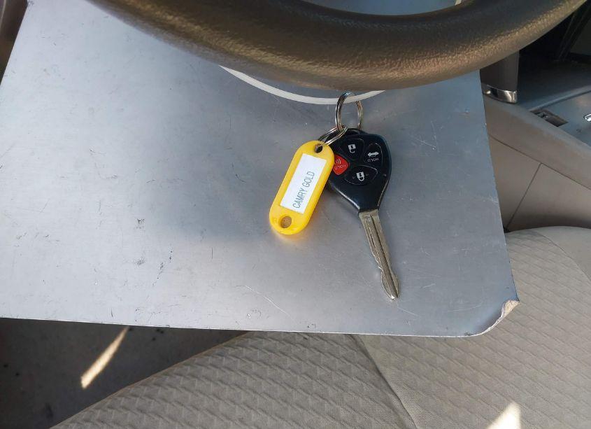 Photo 11 of 2008 Toyota Camry LE (VIN 4T4BE46K88R022599)