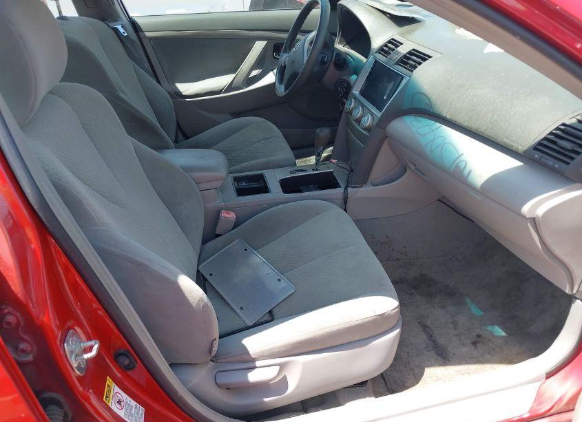 Photo 5 of 2008 Toyota Camry LE (VIN 4T4BE46K88R029858)