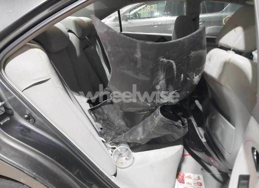 Photo 8 of 2009 Toyota Camry LE (VIN 4T4BE46K89R054969)