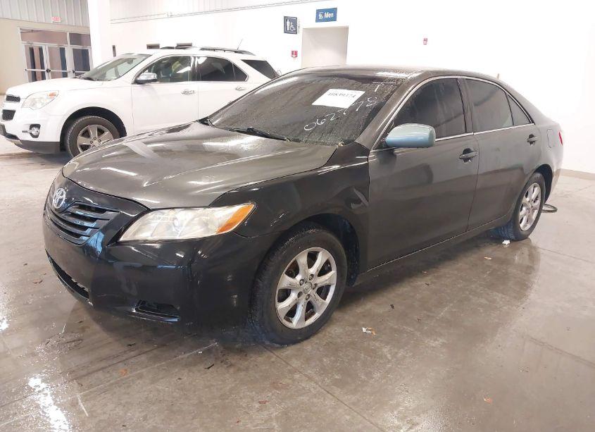 Photo 2 of 2009 Toyota Camry LE (VIN 4T4BE46K89R062778)