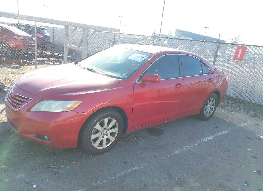 Photo 2 of 2009 Toyota Camry XLE (VIN 4T4BE46K89R071822)