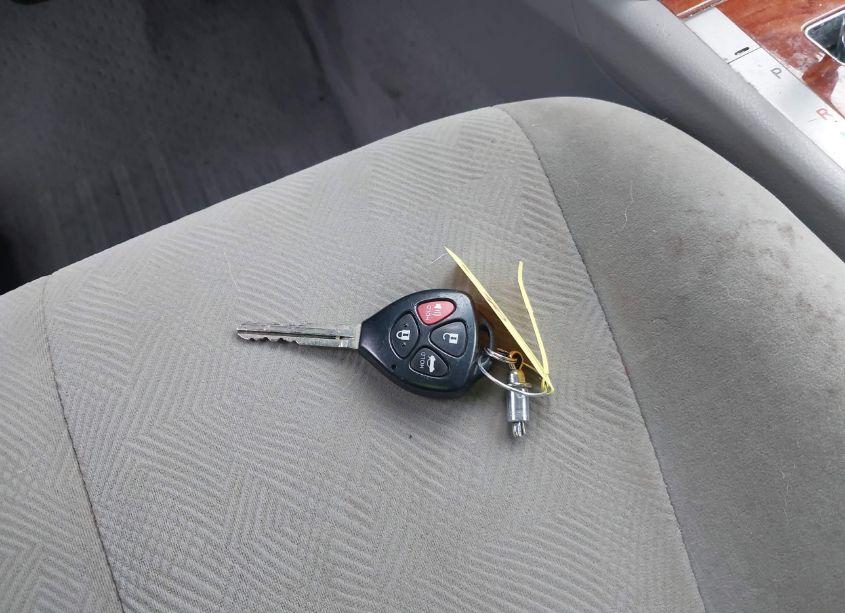 Photo 11 of 2009 Toyota Camry XLE (VIN 4T4BE46K89R088393)