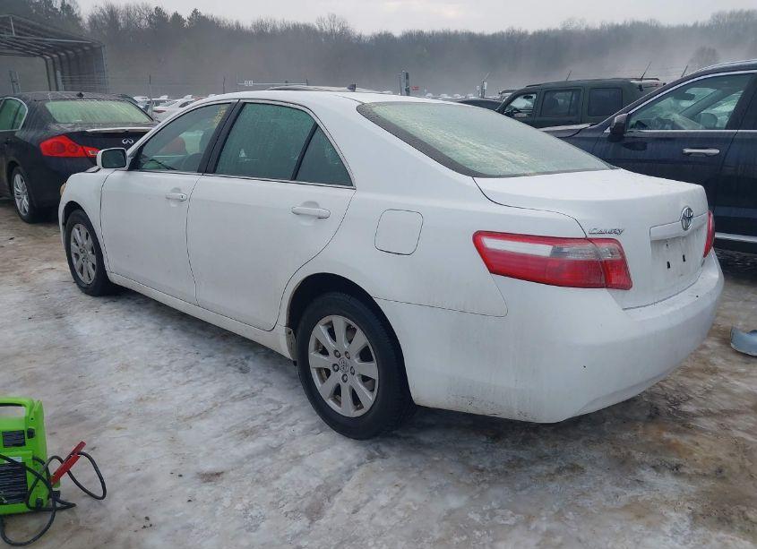 Photo 3 of 2009 Toyota Camry XLE (VIN 4T4BE46K89R088393)