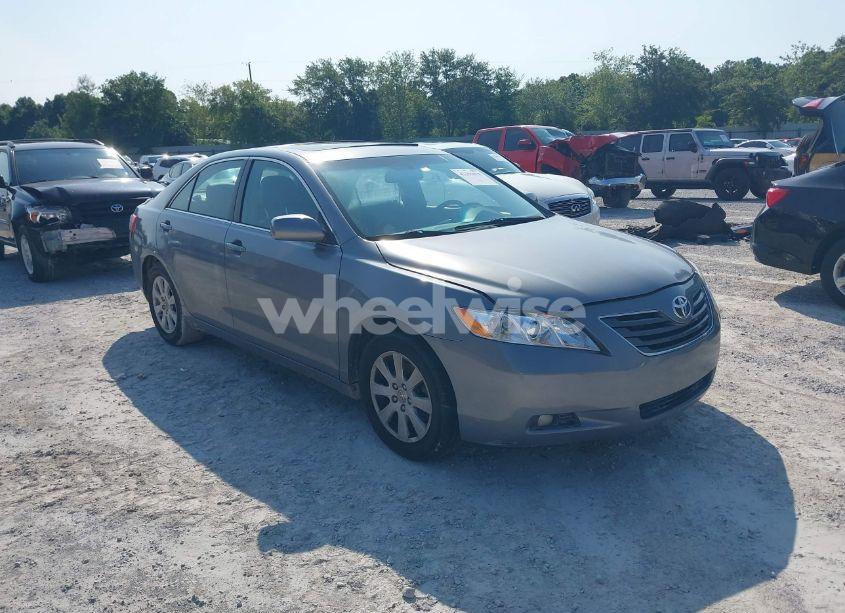 2009 Toyota Camry XLE (VIN 4T4BE46K89R102261) main photo