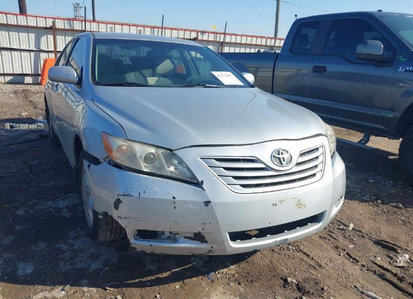 2009 Toyota Camry LE (VIN 4T4BE46K89R118749) main photo