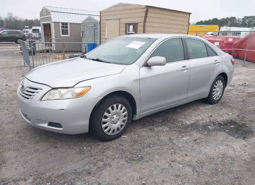 Photo 2 of 2009 Toyota Camry LE (VIN 4T4BE46K89R121084)