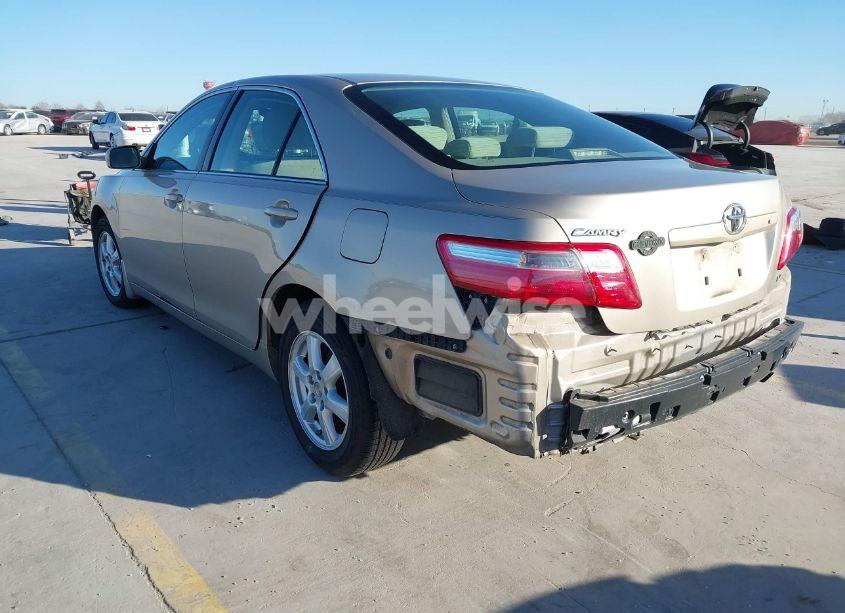 Photo 3 of 2007 Toyota Camry LE (VIN 4T4BE46K97R003798)