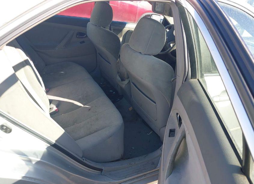 Photo 8 of 2007 Toyota Camry LE (VIN 4T4BE46K97R005230)