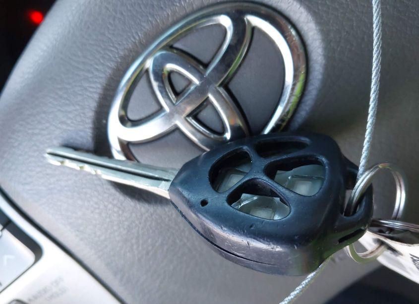 Photo 11 of 2009 Toyota Camry LE (VIN 4T4BE46K99R068461)