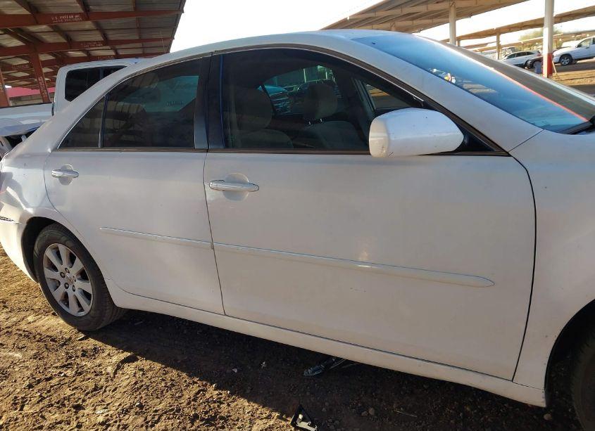 Photo 13 of 2009 Toyota Camry LE (VIN 4T4BE46K99R068461)