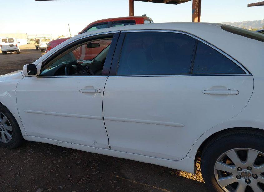 Photo 14 of 2009 Toyota Camry LE (VIN 4T4BE46K99R068461)